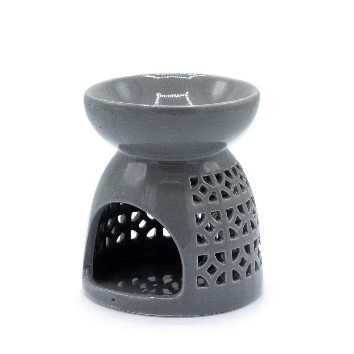 Ceramic oil burner with moroccan cut out pattern