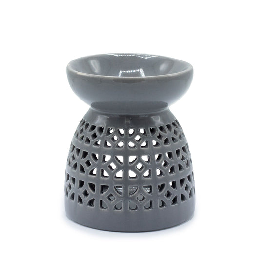 Ceramic oil burner with moroccan cut out reverse side