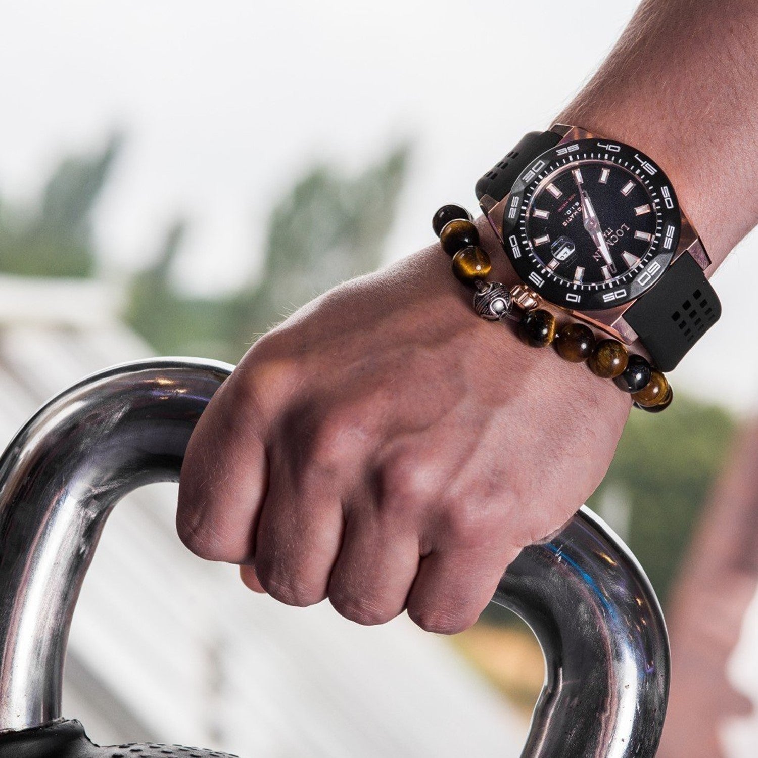 Kettlebell training with a Zen-Z Karma Tiger Eye magnetic bracelet